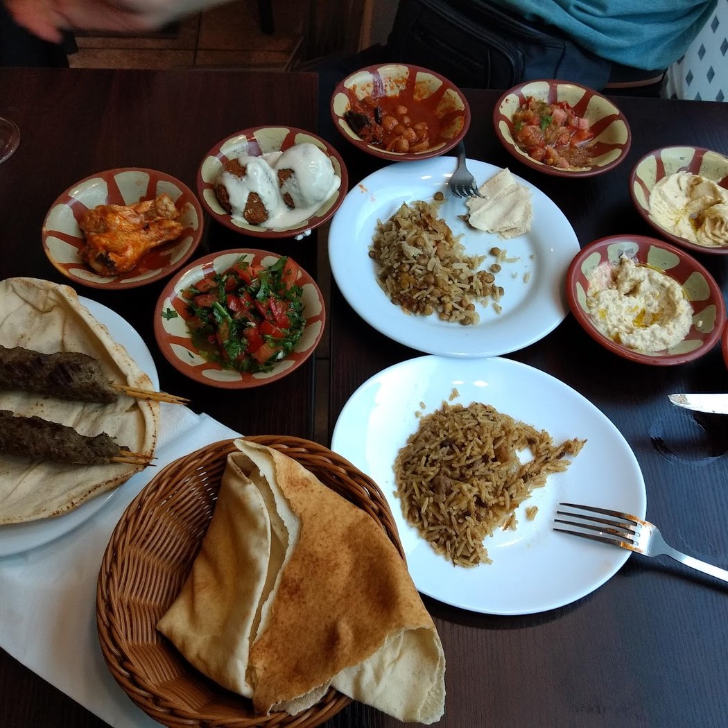 Au Libanais de Saint-Maurice. 1